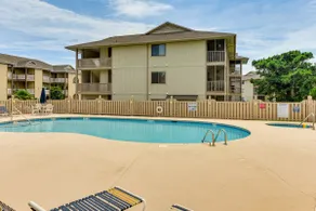 5 Mi to Cherry Grove Beach: Dog-friendly Condo! - Image 3