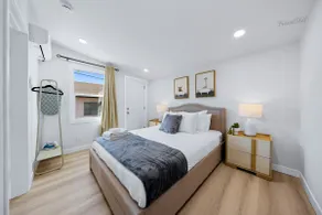 Modern 2BR Home + Parking + Near DTLA #TravelSGV - Image 2