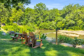 Cute Getaway on River - 6 Minutes to Greenville - Image 3