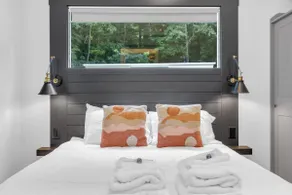 Cute Getaway on River - 6 Minutes to Greenville - Image 5