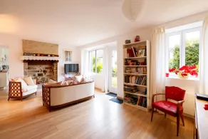 Quiet Breton House in the City Center - Image 4