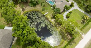Family Getaway in Jupiter Farms: Fun Pool & Lake! - Image 2