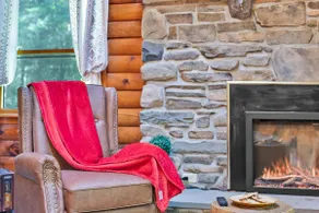 Secluded Log Cabin With Hot Tub, Fire Pit, Game Room - Image 3