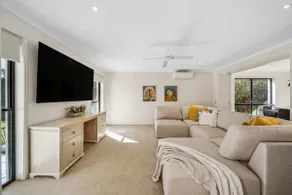 Buderim Mountaintop Retreat With Pool - Image 3