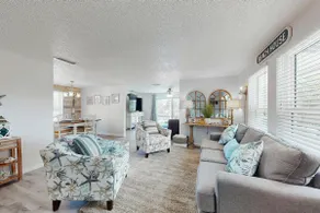 Sunny canal front home with a pool & dock - centra - Image 2