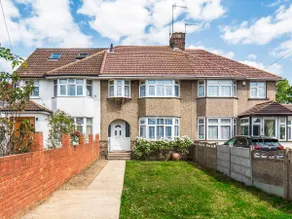 Family 4-Bed Wembley Stadium Home - Parking & Long Stays - Image 2