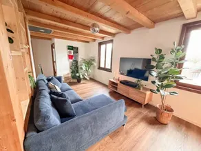 House in village center and swimming pool - Image 4