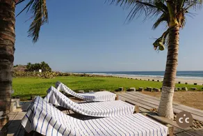 Magnificent House with Private Oceanfront! - Image 2