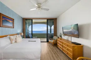 Spacious Oceanfront Penthouse, Huge Views - LS PH1 - Image 4