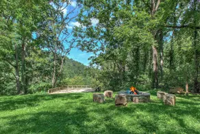 3BR Mountain Chalet | Large Yard | Near Asheville - Image 5