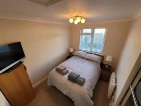 Mumbles Cottage - Sleeps 4 - Pets Ok - Parking - Image 5