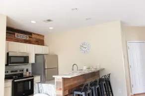 Royal Suite - Image 3