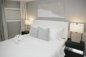 2BR Traveler's Favorite • Modern and Clean - Image 2