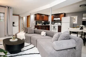 2BR Traveler's Favorite • Modern and Clean - Image 3