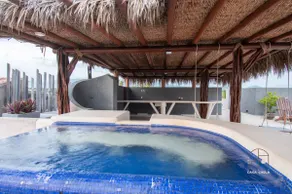 Spectacular House with a Private Beach Front - Image 4