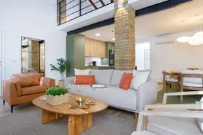 Genteel Home Antonio Trueba - Image 5