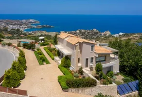 Luxury Villa Hara with private pool - Image 5