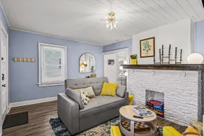 Luxe 2BR Franklinton - Private Patio - 2Car Garage - Image 2