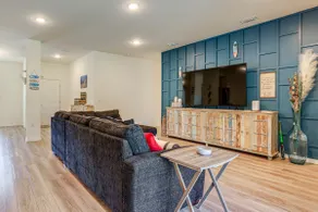 Spacious Home Near Dtwn Psl: Travel Nurses Welcome - Image 4