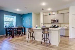 Spacious Home Near Dtwn Psl: Travel Nurses Welcome - Image 2