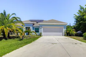 Spacious Home Near Dtwn Psl: Travel Nurses Welcome - Image 3