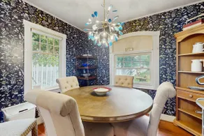 2BR Waterview Gem, near town, stunning sea views - Image 5