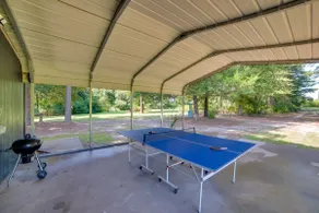 Secluded Getaway on ~10 Acres in The Piney Woods! - Image 4