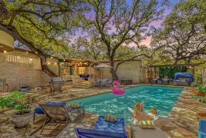 Heated Pool, Cabana, Fire Pit, Game Room & Arcade! - Image 5