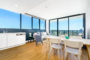 Bright 1BR Apartment with Stunning Views - Hosted by Canstay - Image 2