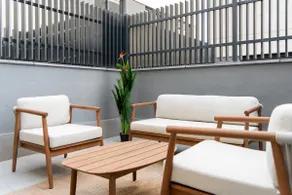Exclusive apartment with private terrace, gym - Image 3