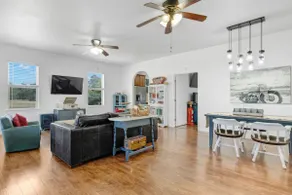 Hill Country Relaxstation Getaway - Image 5