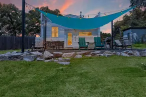 Hill Country Relaxstation Getaway - Image 2