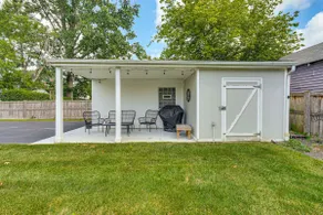 3 Mi to Ohio State: Updated Home w/ Yard! - Image 2
