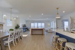 Gorgeous Waterfront Retreat - 4bdrms/3.5bths - Image 2