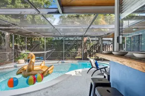 Tranquil Waterfront + Enclosed pool + Kayaks - Image 5