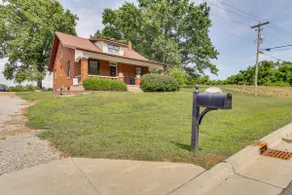Remodeled Columbia Home: 14 Mi to St Louis - Image 4