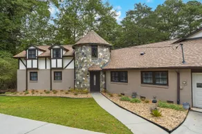 Lake Lanier Retreat | Dock, Views & Golf Cart - Image 3