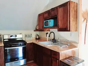 The Loft with Hot Tub in the RRG - Image 4