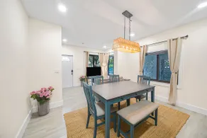 Miami Cozy Living - Image 2