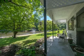 Stone Studio Lakefront Pool Access - Image 2