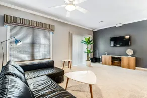 Oyster Bay Villas townhome with free WiFi screened - Image 3