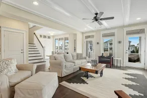 Resort Living in Bethany with AC & a Pool & more - Image 3