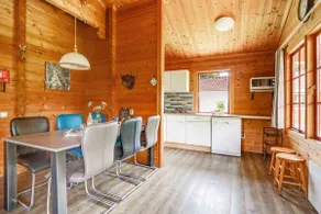 Comfort bungalow for 6 in Scandinavian style - Image 5