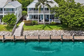 Beautiful View! 3BR 3 BA, Cabana Club Membership! - Image 5