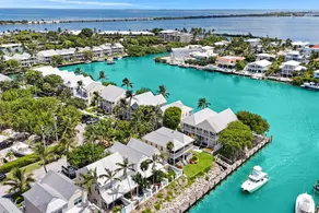 Beautiful View! 3BR 3 BA, Cabana Club Membership! - Image 3
