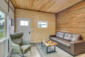 Near Twilight Sites & Scenic Hikes: Forks Apt - Image 4