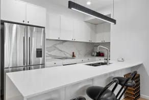 Spacious 3-Bed Clayfield House with Patio and BBQ - Image 3
