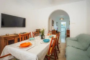 Mellieha Town Centre Bright & Spacious 3 Bedroom Apartment - Image 2