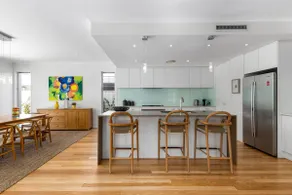 Seaside Beach House - Marcoola Beach - Image 3