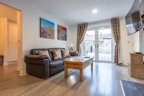 Taylor Cottage - Image 4